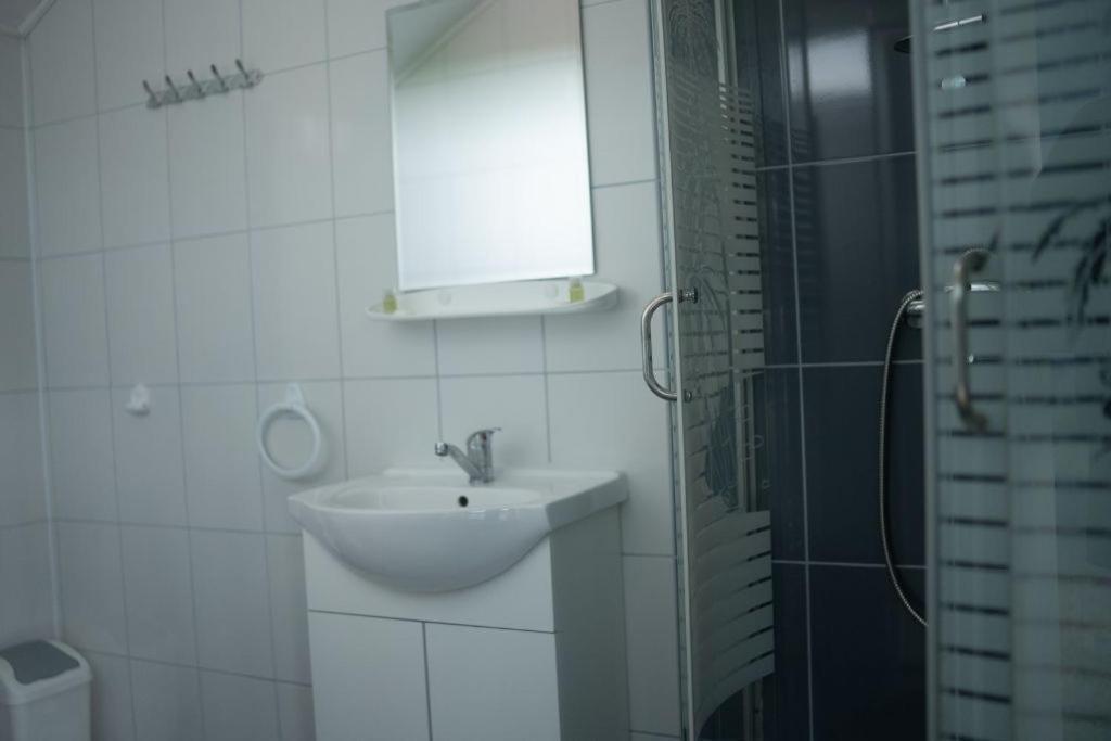 Casa Ramona Apartment ทูร์ดา ภายนอก รูปภาพ